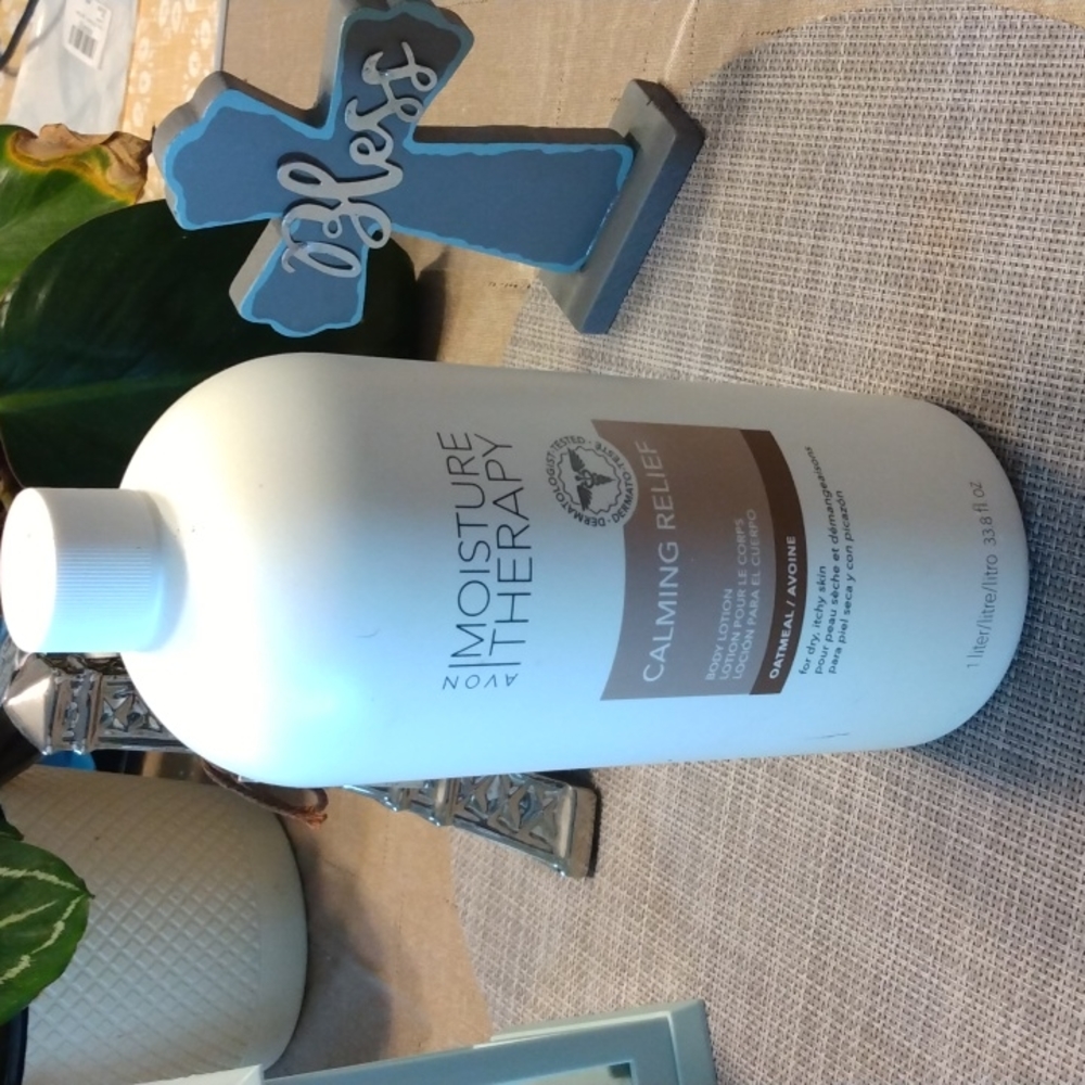 Moisture Therapy Calming Relief Body Lotion